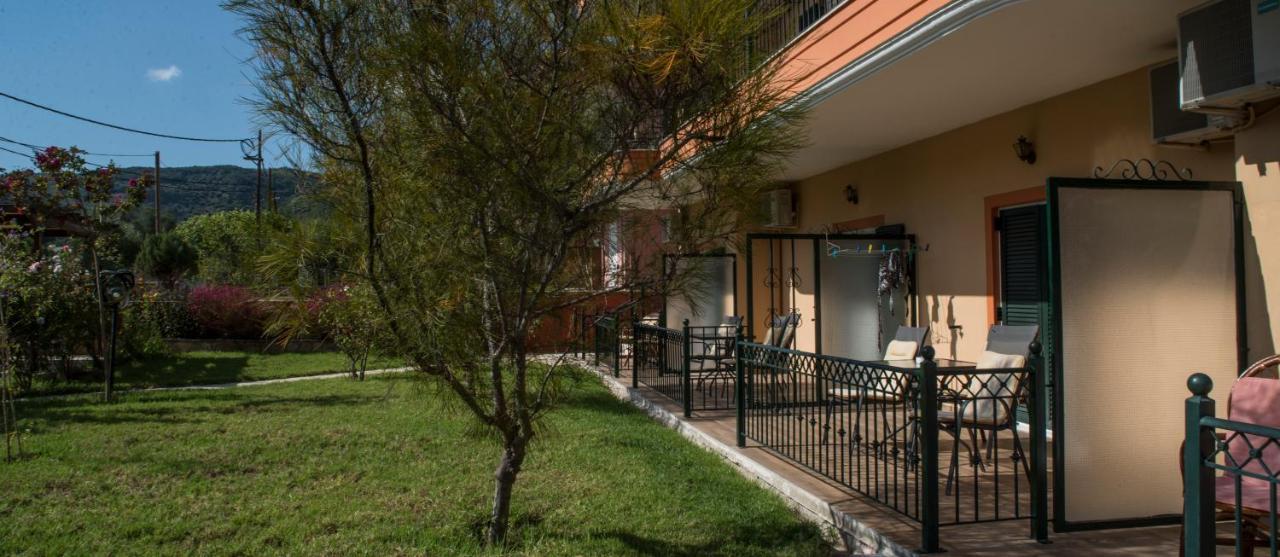 Dimas V House Aparthotel Parga Exteriör bild
